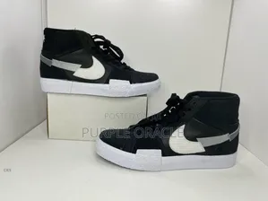 Morden Men Nike Sneakers in Black