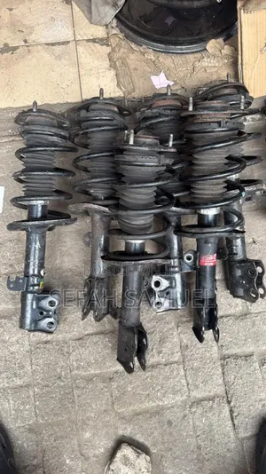 Toyota Corolla 09 Front Shock