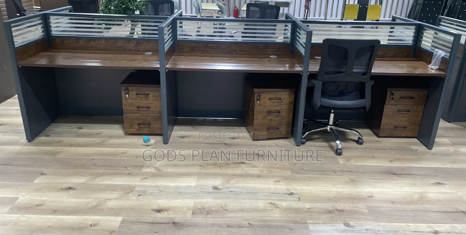 6 Seater Workstation