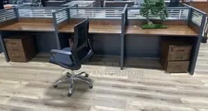 6 Seater Workstation