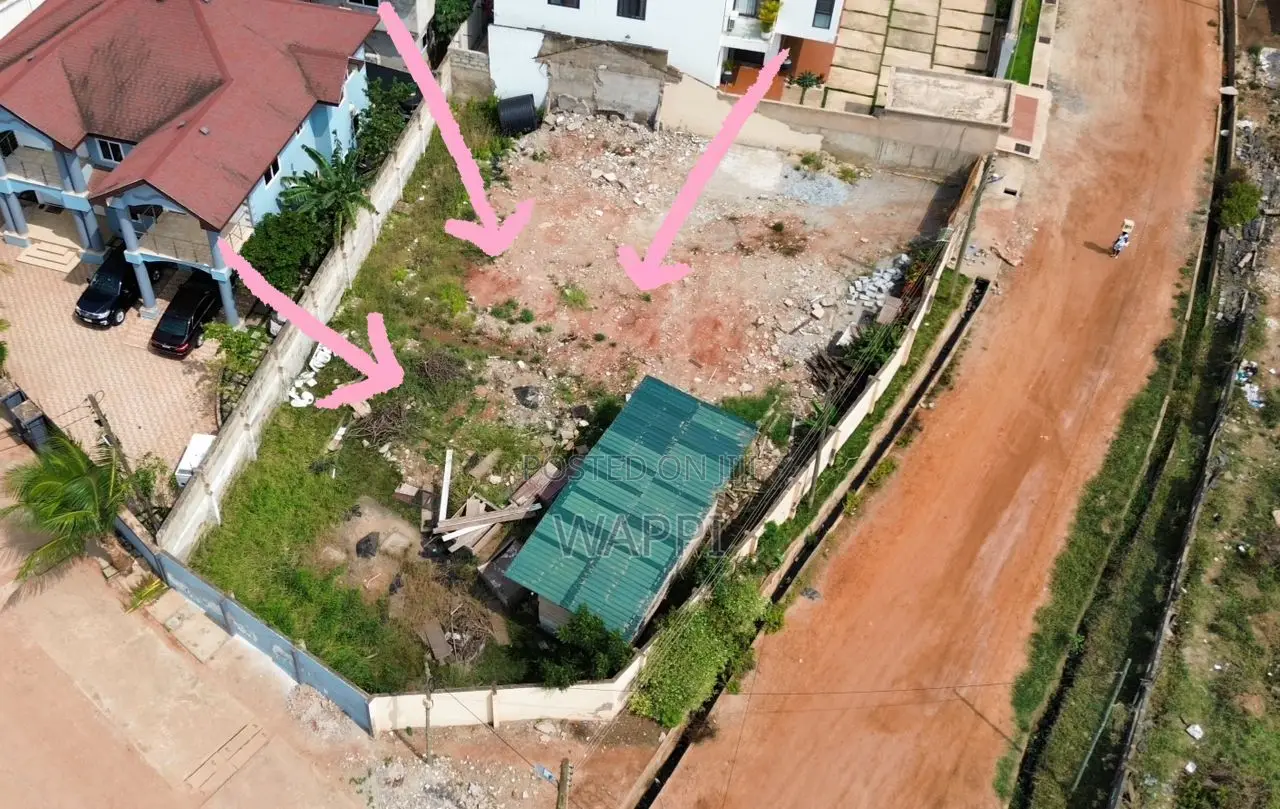 Tiled 1 Plot for Sale