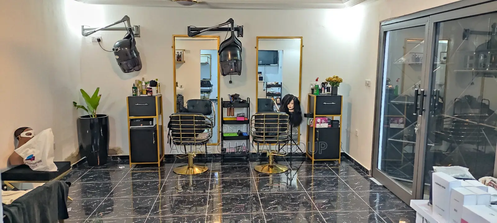 Barber Wanted