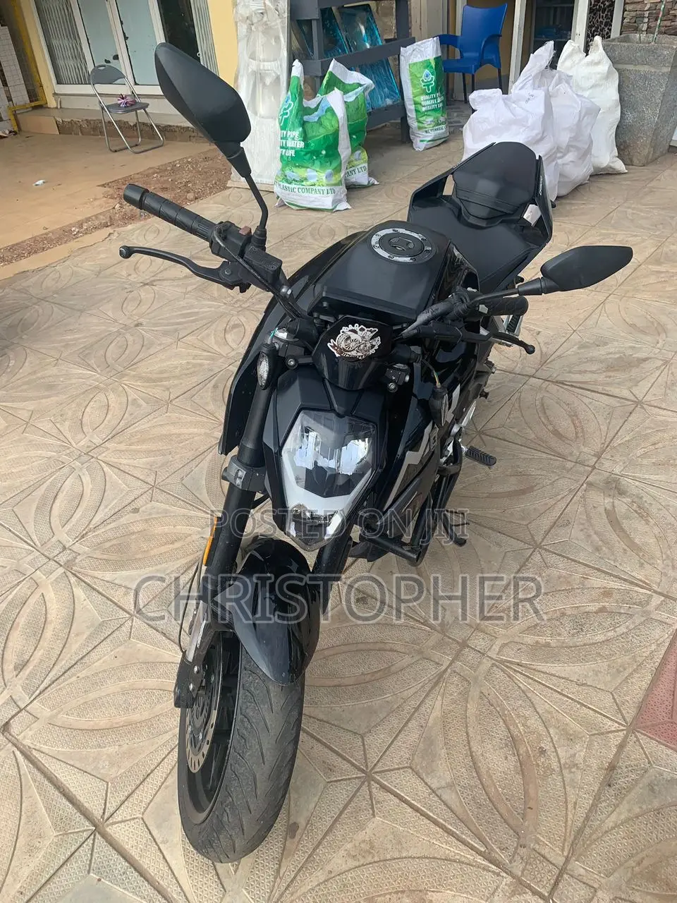 CFMoto 250NK 2025 Black
