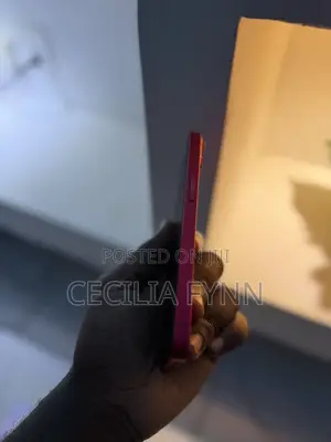 Apple iPhone 14 128 GB Red