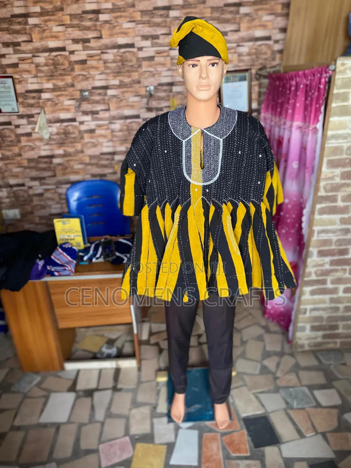 Quality Handmade Ladies And Gent Smocks