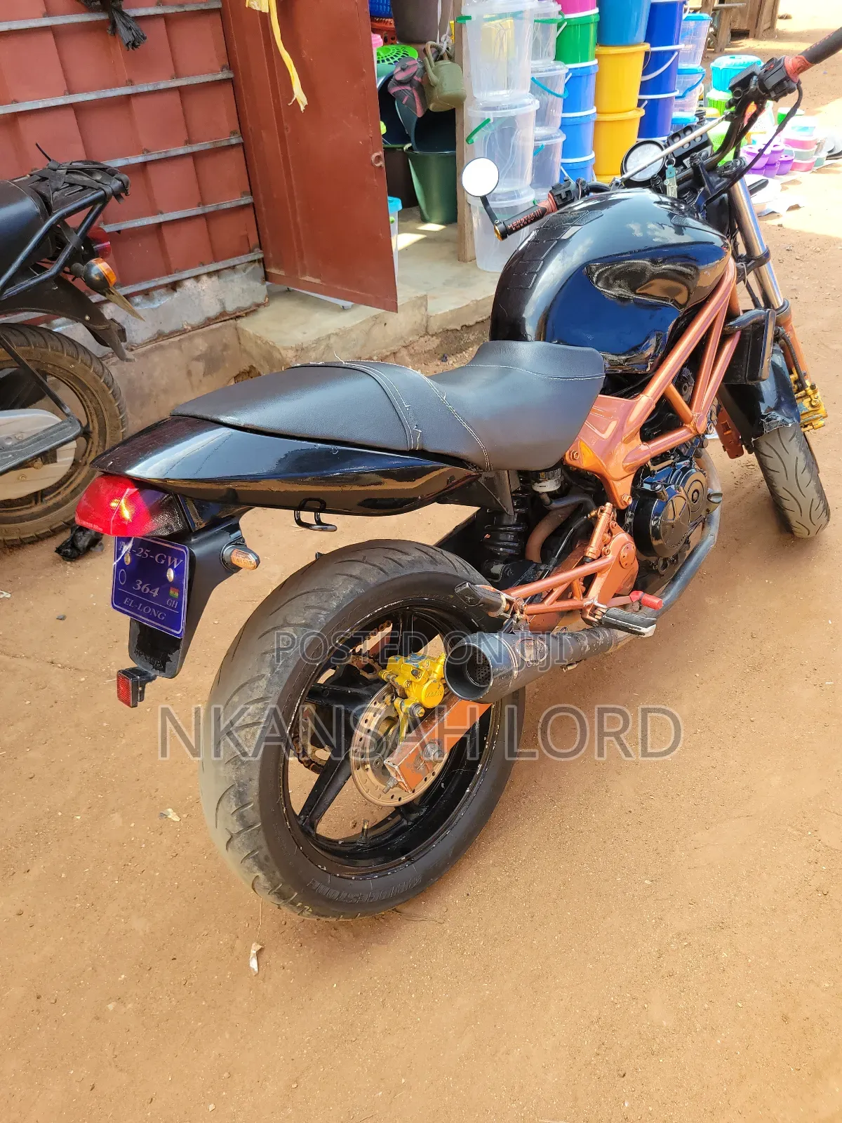 Honda VF 2010 Black