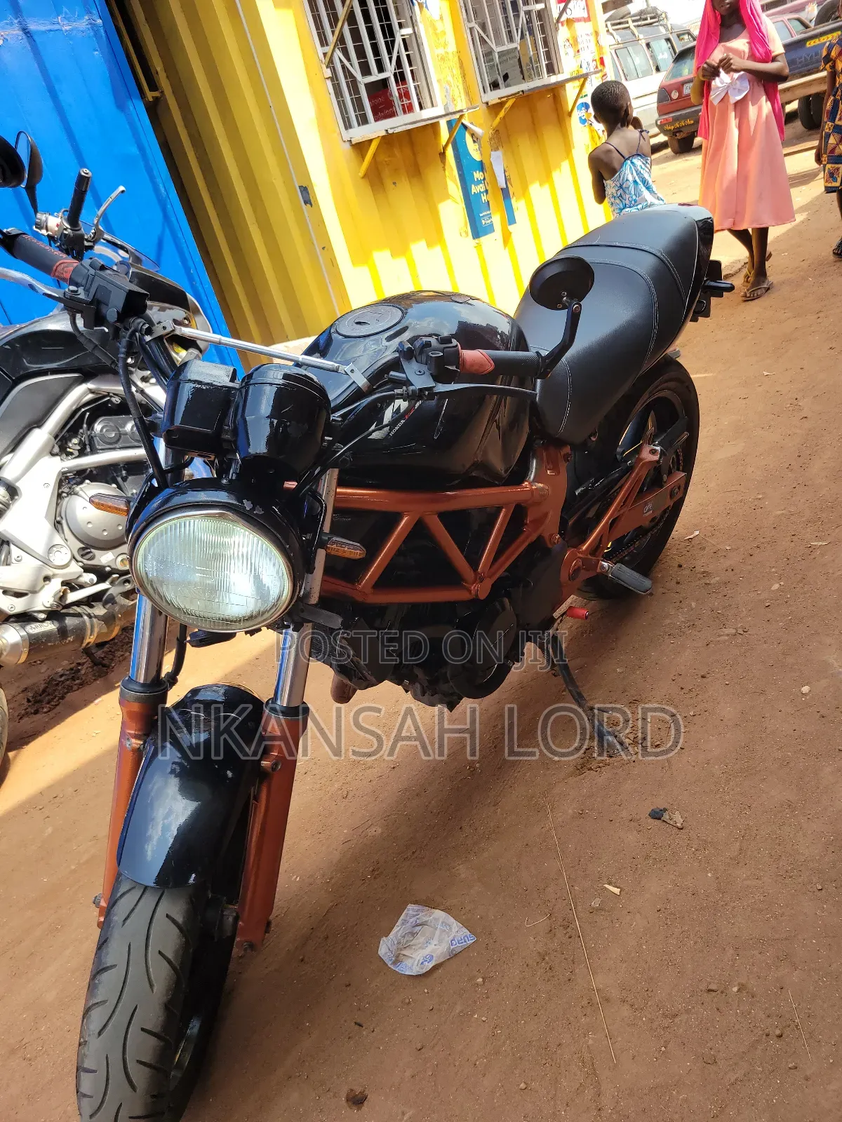Honda VF 2010 Black