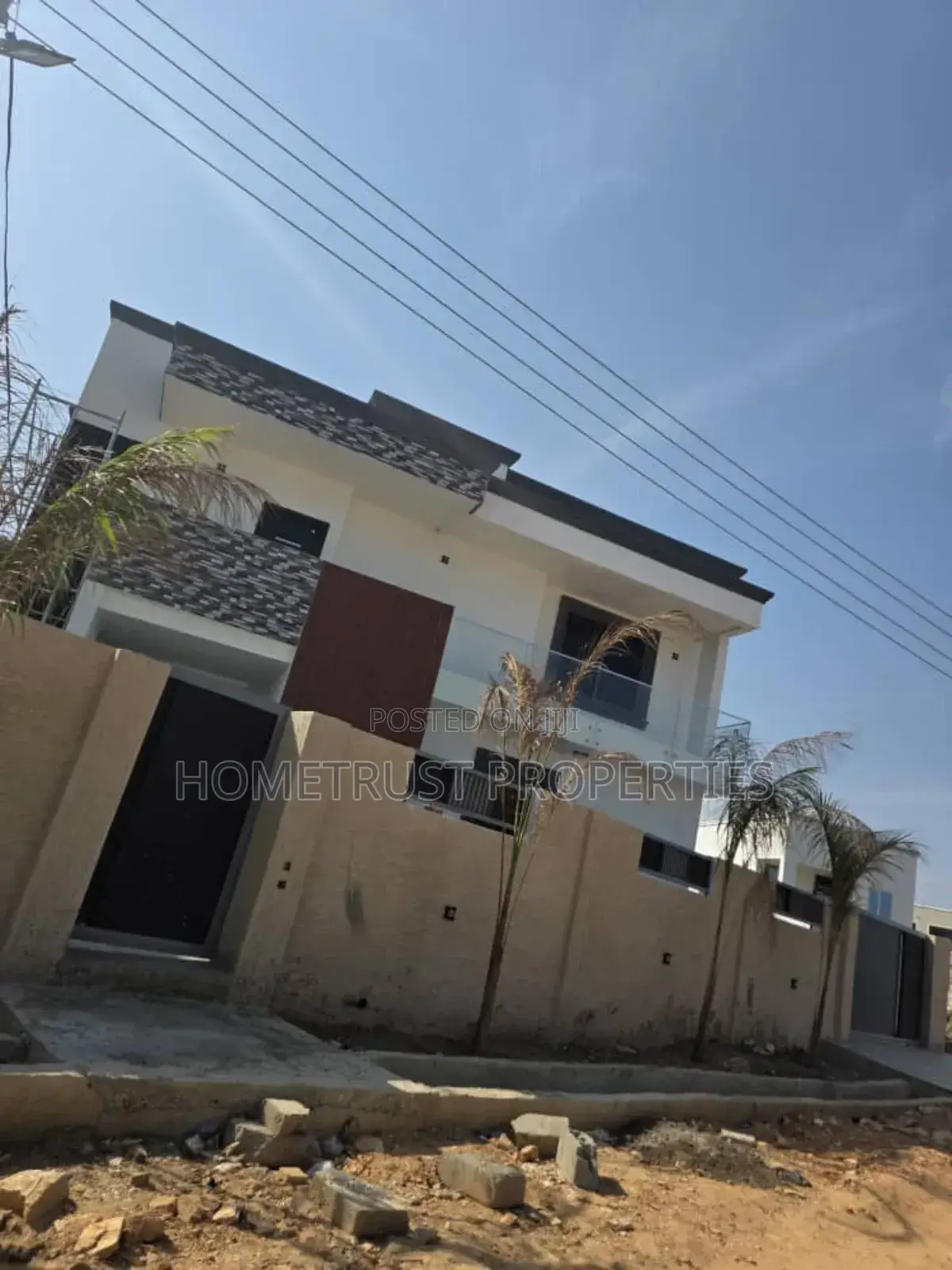 5bdrm Duplex in Spintex Emef Estate, Melcom for sale