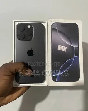 New Apple iPhone 16 Pro Max 256 GB Black