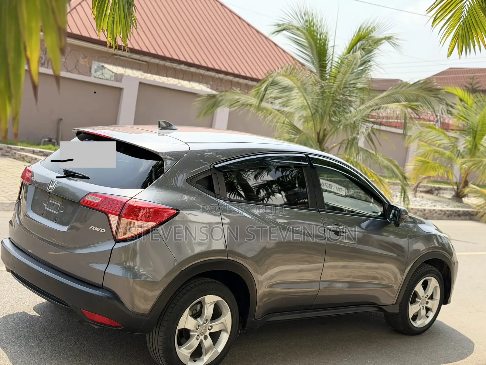 Honda HR-V EX-L w/Navigation AWD 2018 Gray