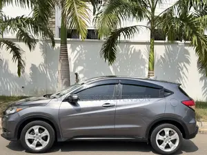 Honda HR-V EX-L w/Navigation AWD 2018 Gray