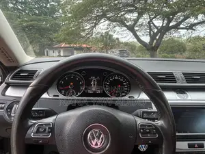 Volkswagen CC 2.0T R-Line Executive FWD 2017 Gray