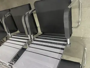 Modern Visitors Office Chair