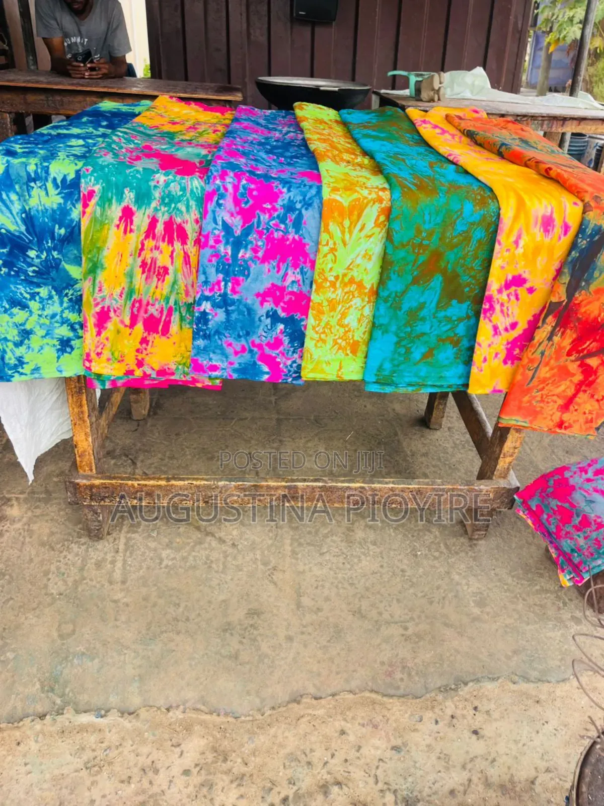 Tye and Dye Material