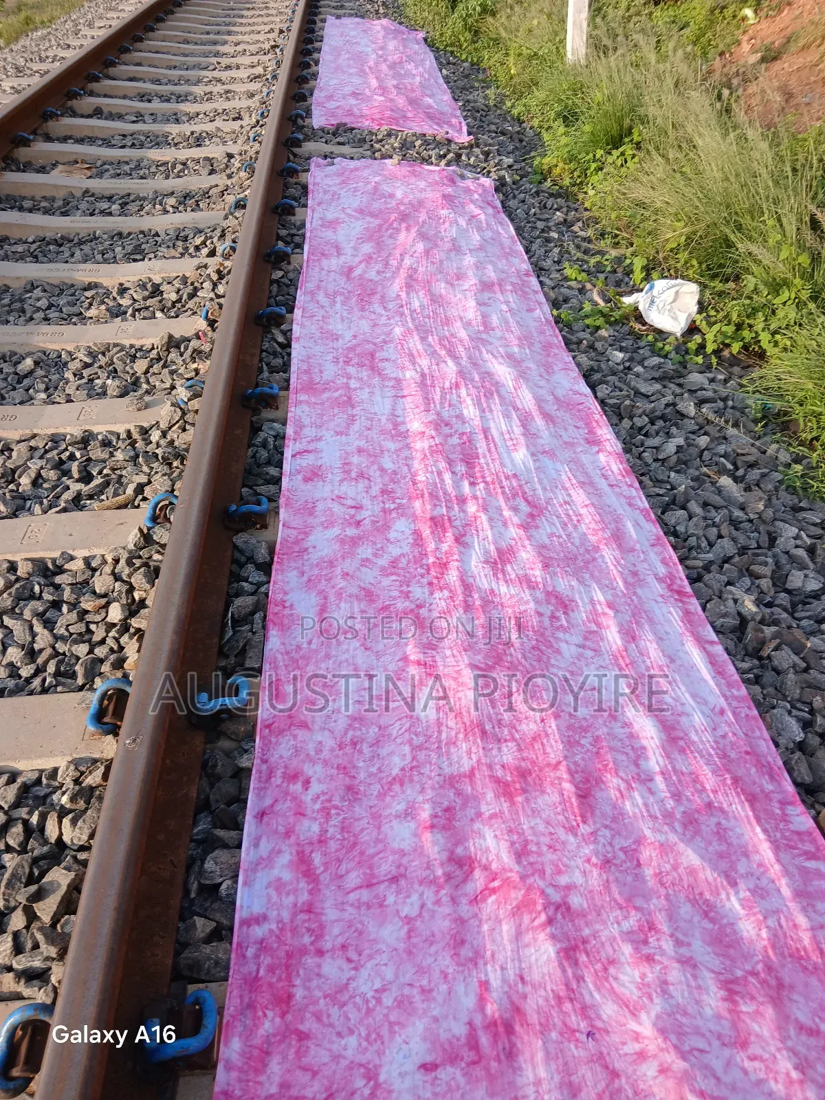 Tye and Dye Material