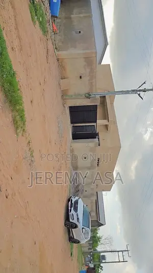 2bdrm House in Pokuase for sale