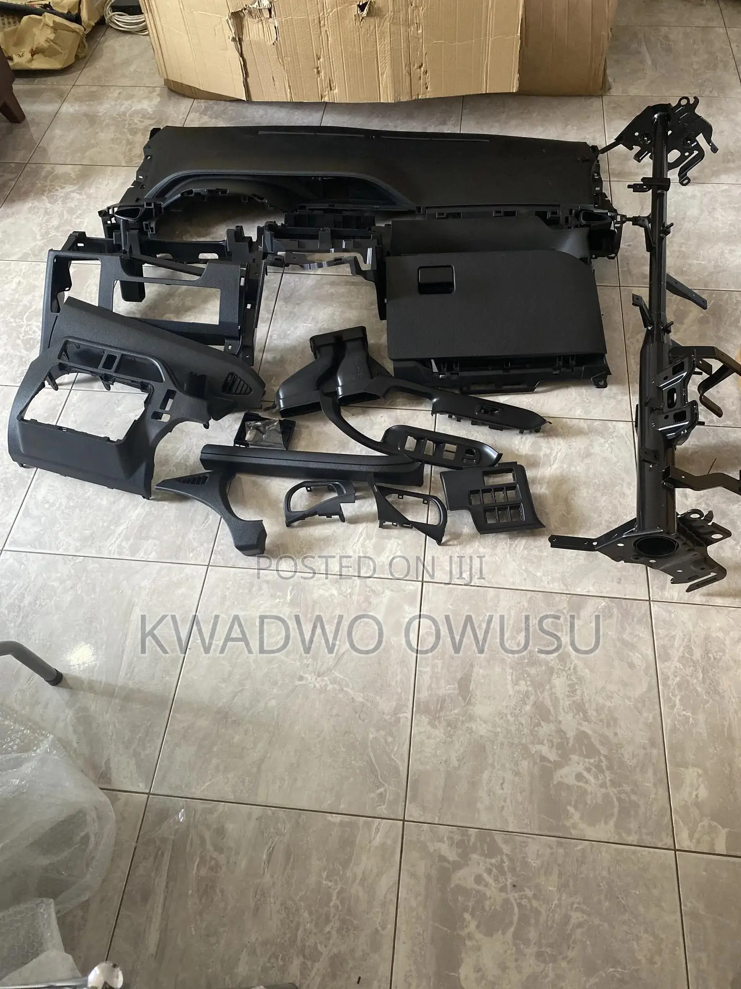 Toyota Voxy 2014-2018 Complete Dashboard