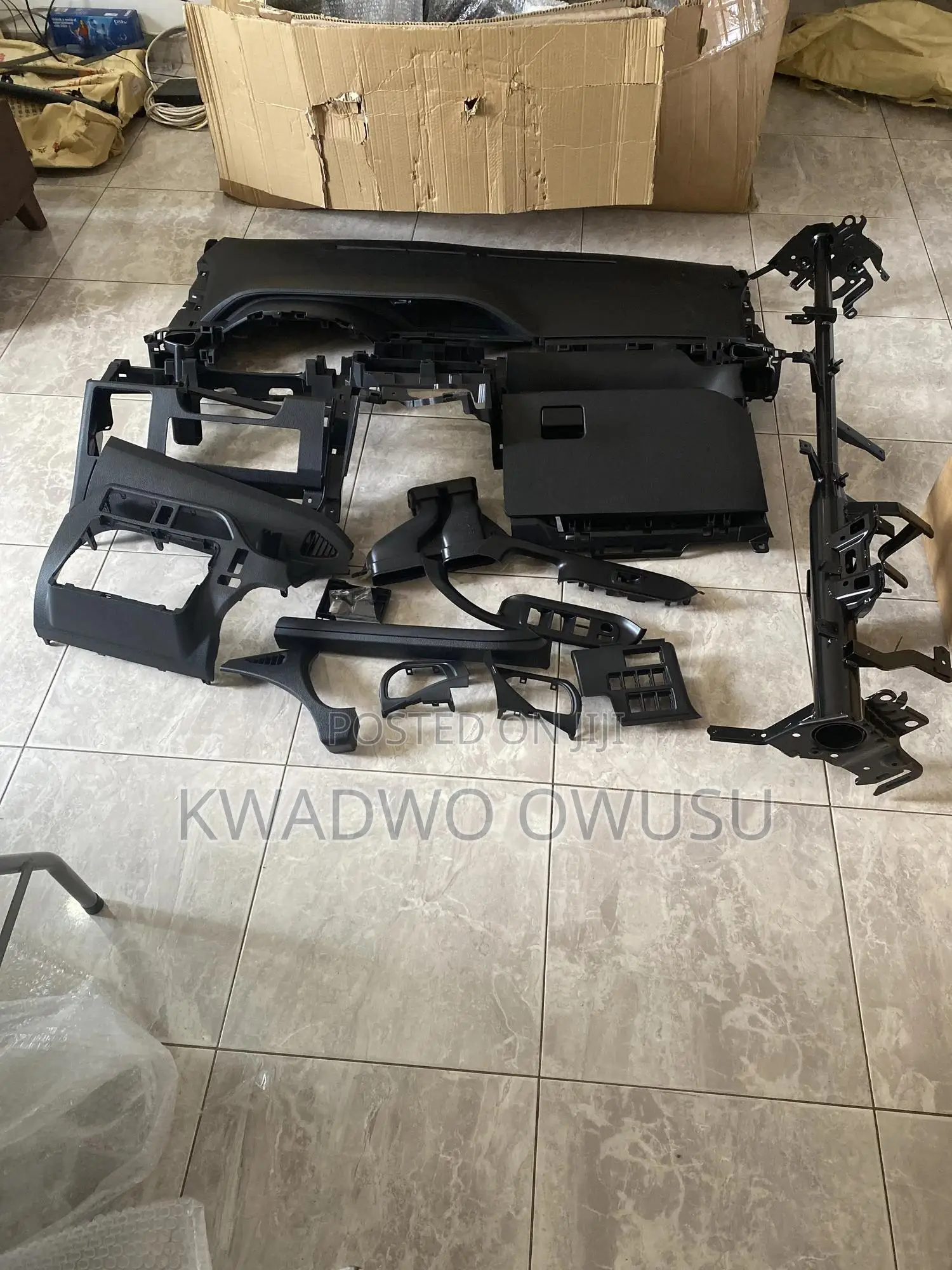 Toyota Voxy 2014-2018 Complete Dashboard