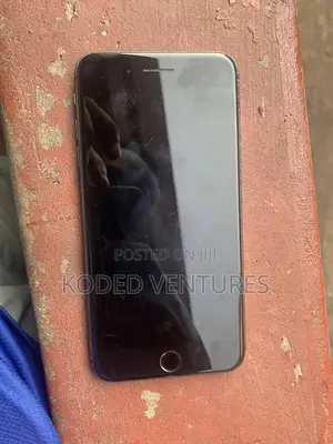 Apple iPhone 8 Plus 64 GB Black