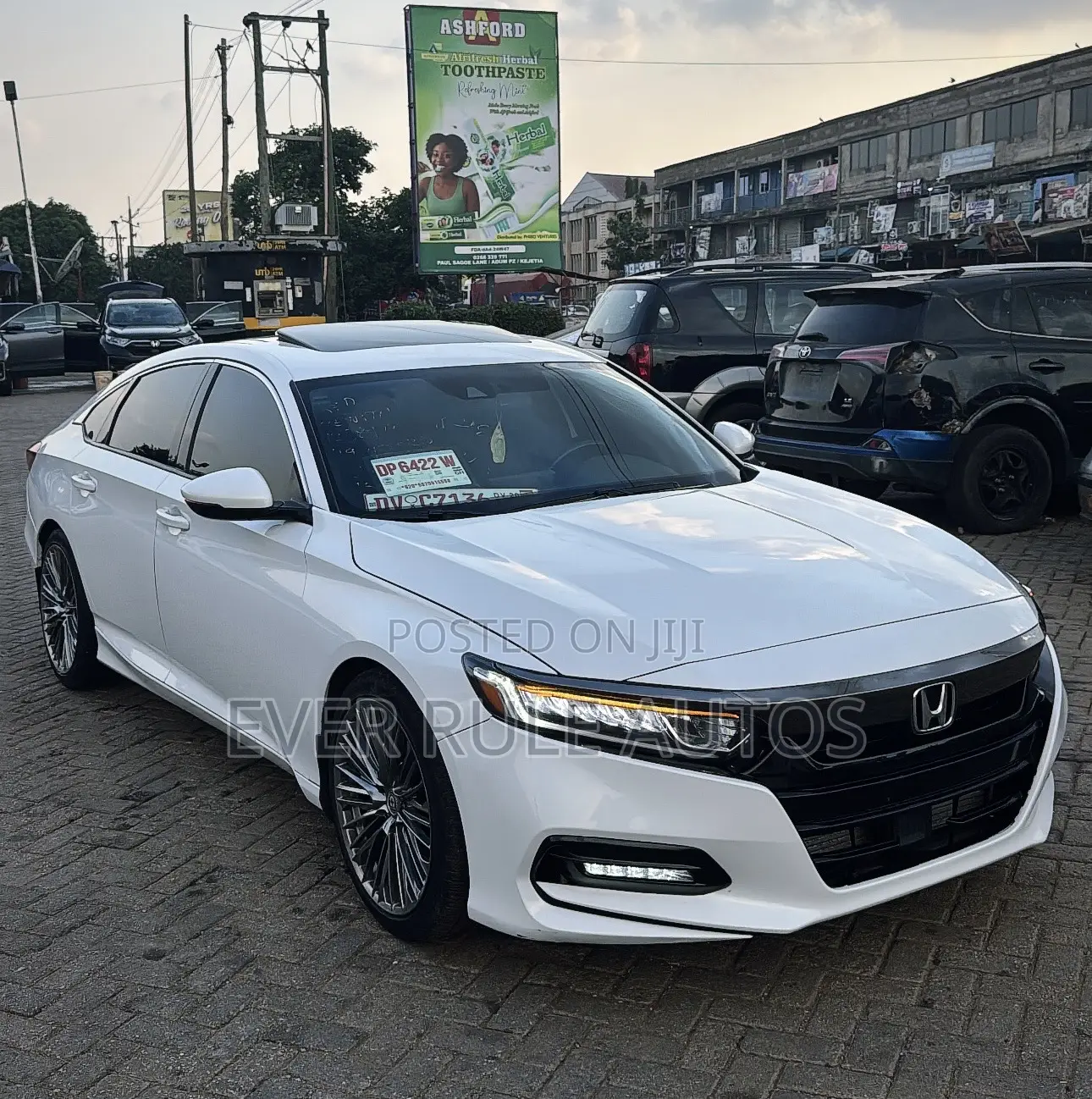 Honda Accord Sport (1.5L 4cyl Turbo CVT) 2019 White