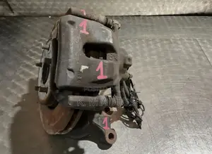 2018 - 2022 Toyota C-Hr Front Hub Complete Pair (Used)