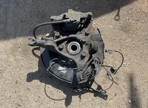 2018 - 2022 Toyota C-Hr Front Hub Complete Pair (Used)