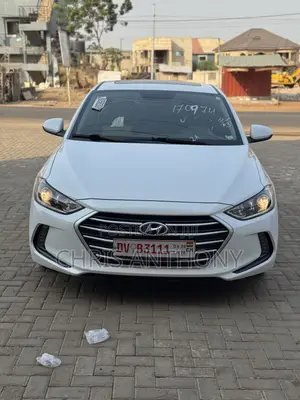 Hyundai Elantra 2017 White