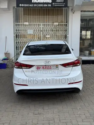 Hyundai Elantra 2017 White