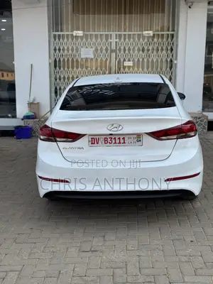 Hyundai Elantra 2017 White