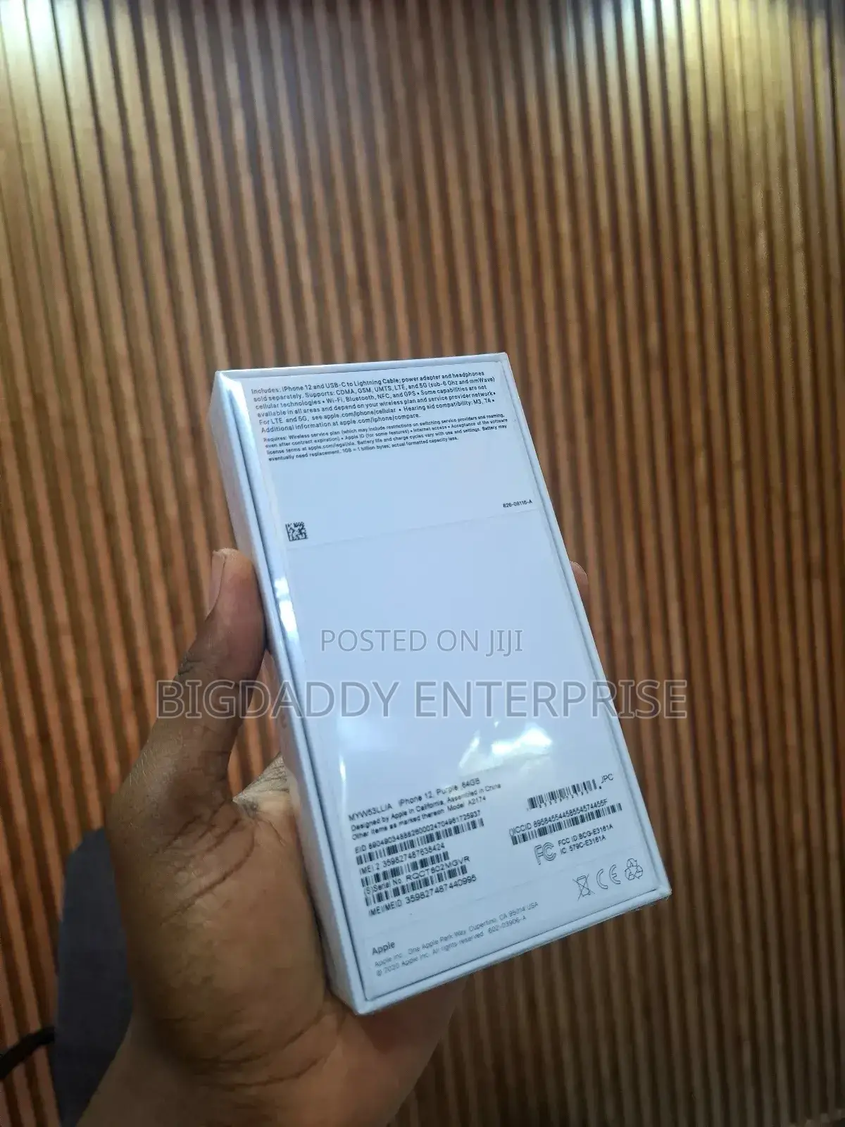 New Apple iPhone 12 64 GB Black
