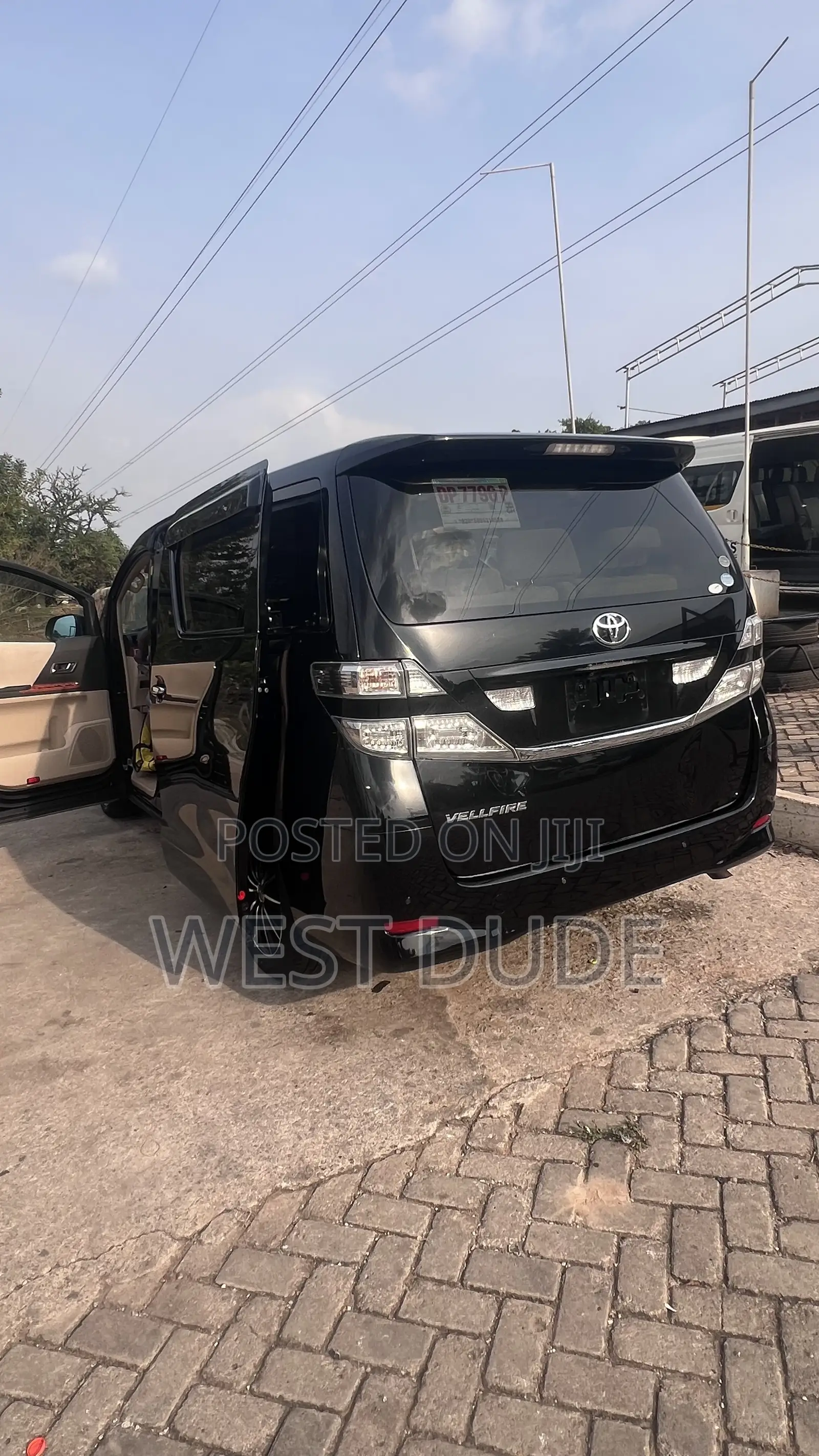 Toyota Vellfire 2011 Black