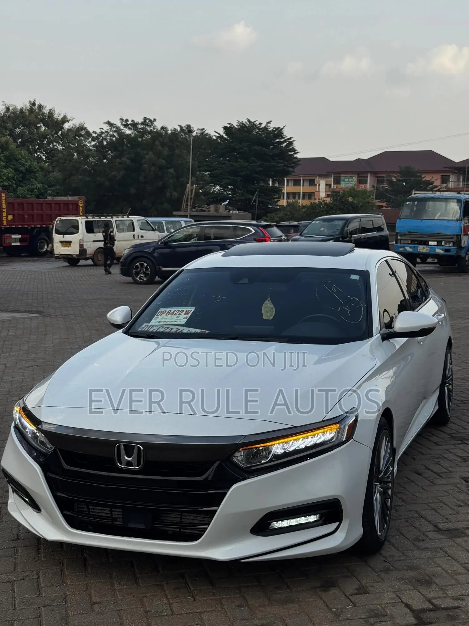 Honda Accord Sport (1.5L 4cyl Turbo CVT) 2019 White
