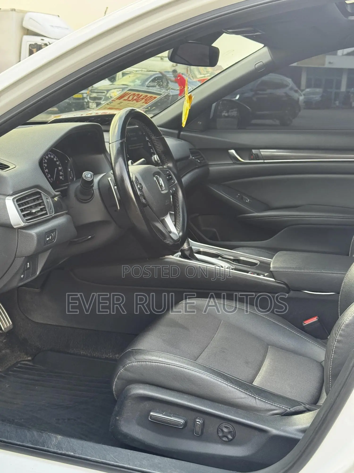 Honda Accord Sport (1.5L 4cyl Turbo CVT) 2019 White