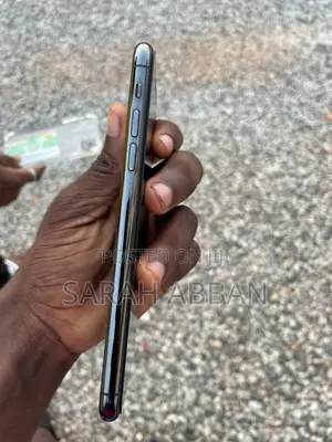 Apple iPhone 11 Pro Max 64 GB Black