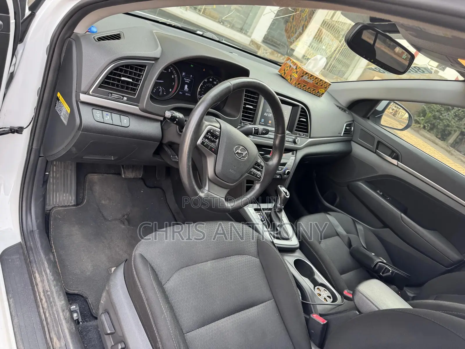 Hyundai Elantra 2017 White