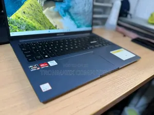 New Laptop Asus VivoBook S550CA 16GB AMD Ryzen 5 SSD 512GB