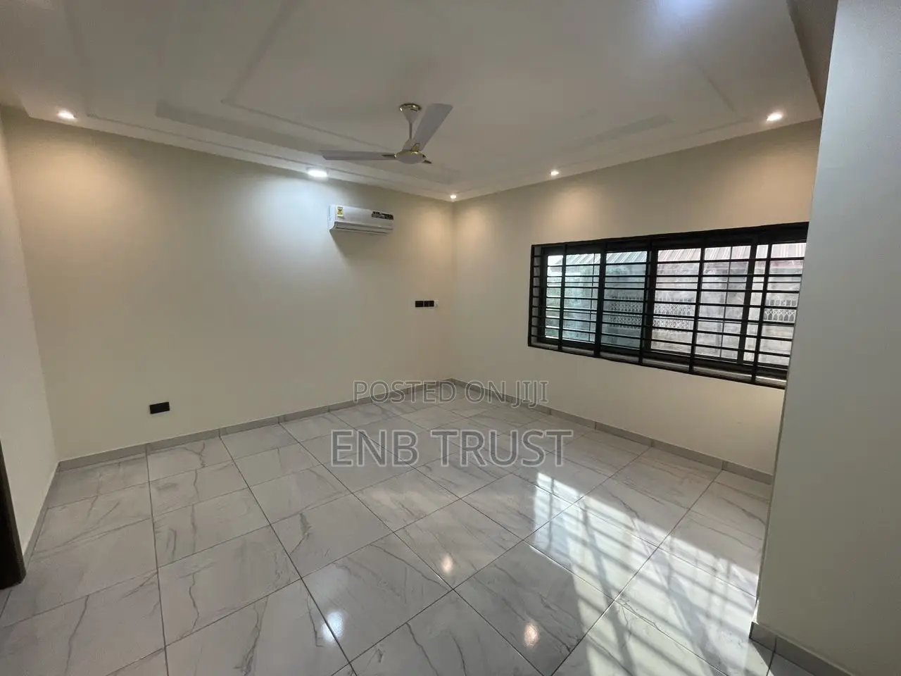 3bdrm Townhouse / Terrace in Parakuo for rent