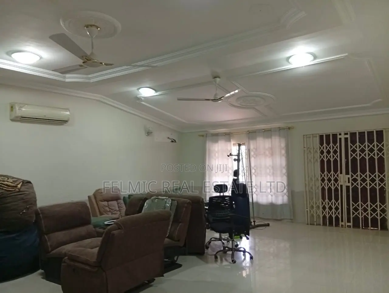 5bdrm House in Felmic Real Estate, Housing Down for sale