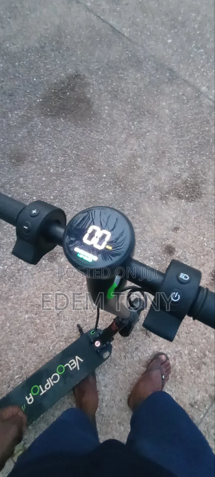 Trevi Velociptor Electric Scooter