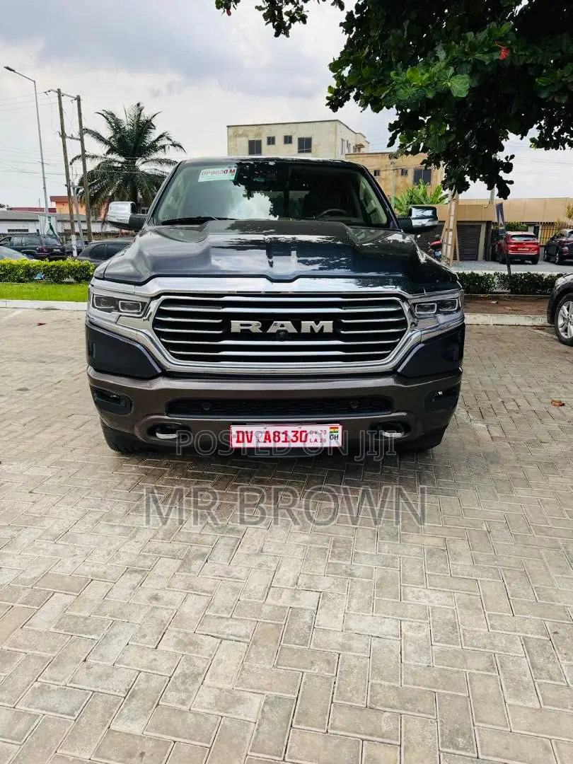 Dodge RAM 2024 Gray
