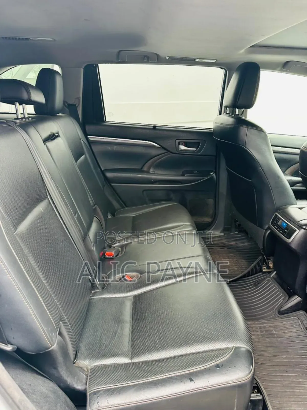 Toyota Highlander Limited 2019 White