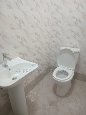 2bdrm House in Nima for rent