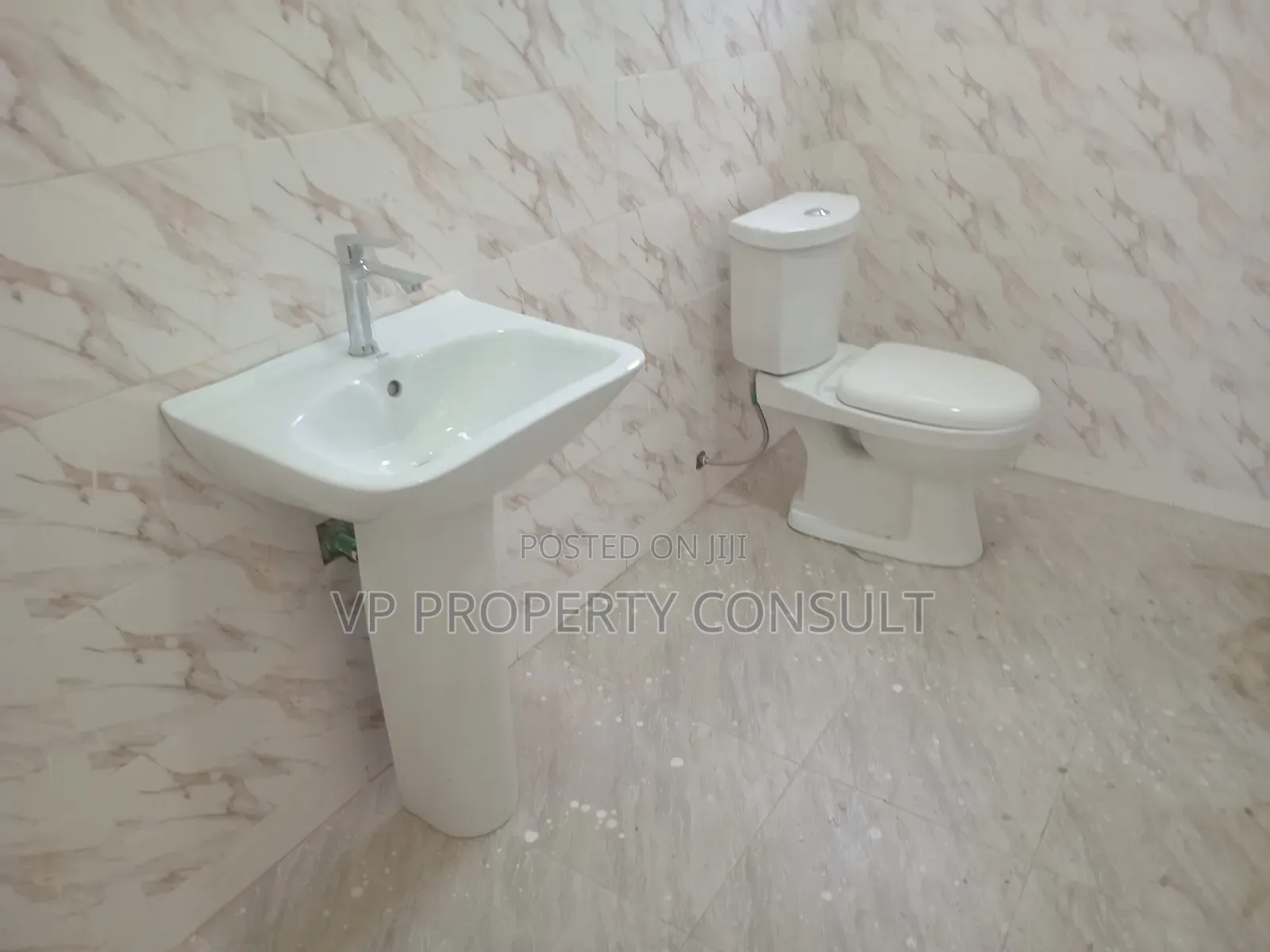 2bdrm House in Nima for rent