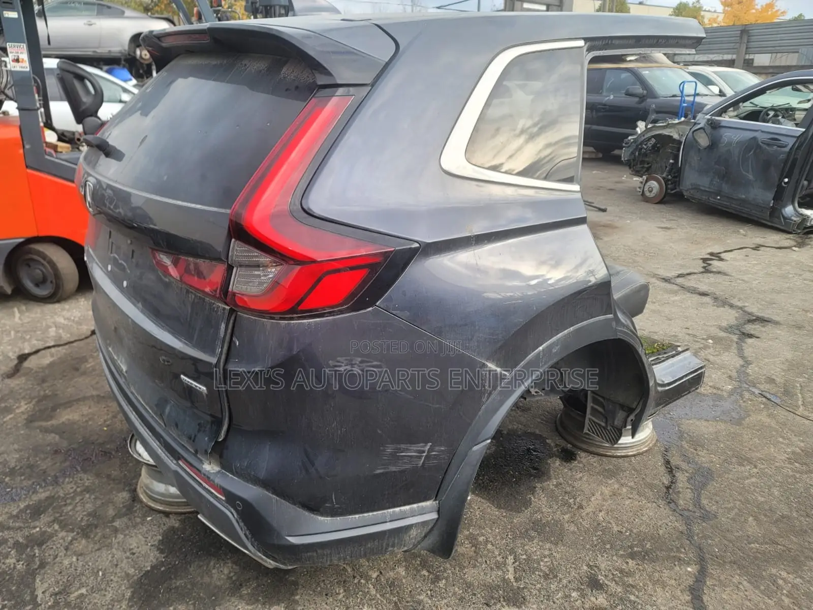 Honda Crv 2023,2024,2025 Back Cut / Quarter Panel Available