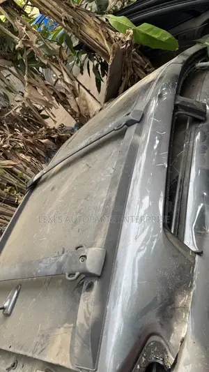 Pontiac Vibe 2009,2010,2011,2012 Top Cut Available