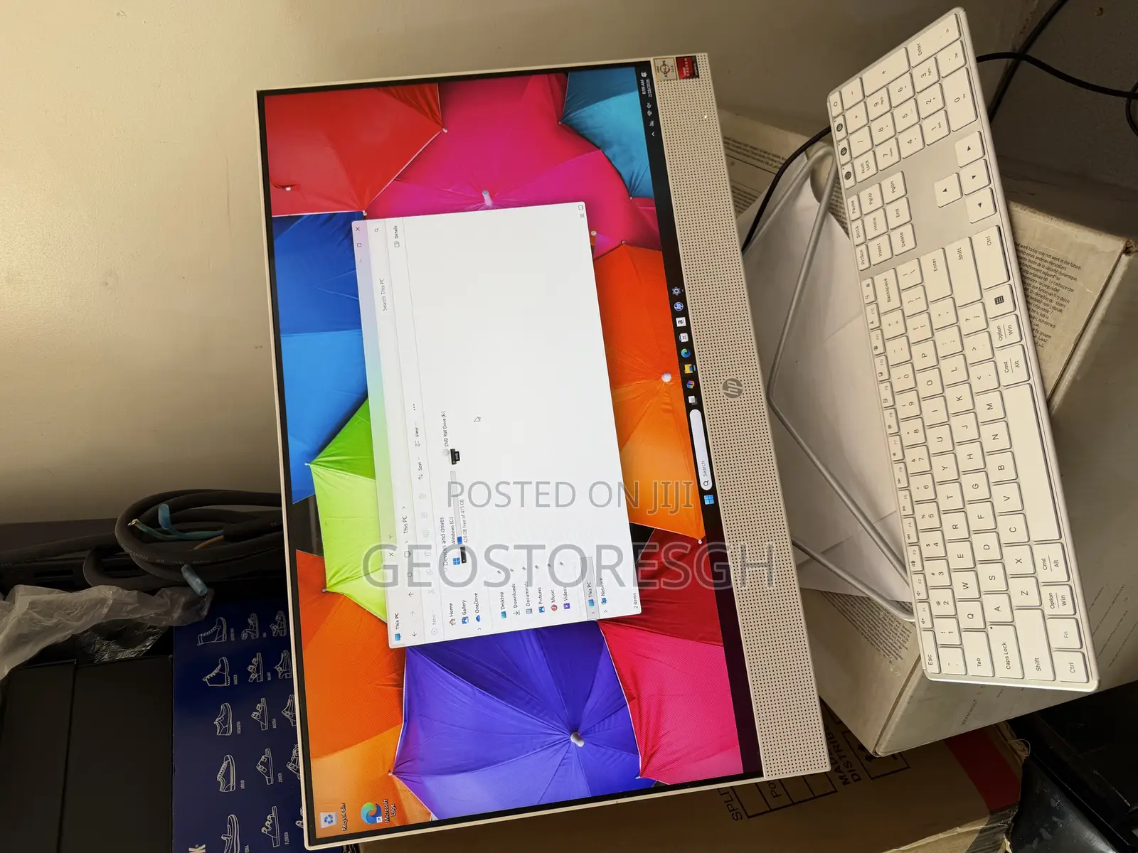 Desktop Computer HP AiO 24 8GB AMD SSD 512GB