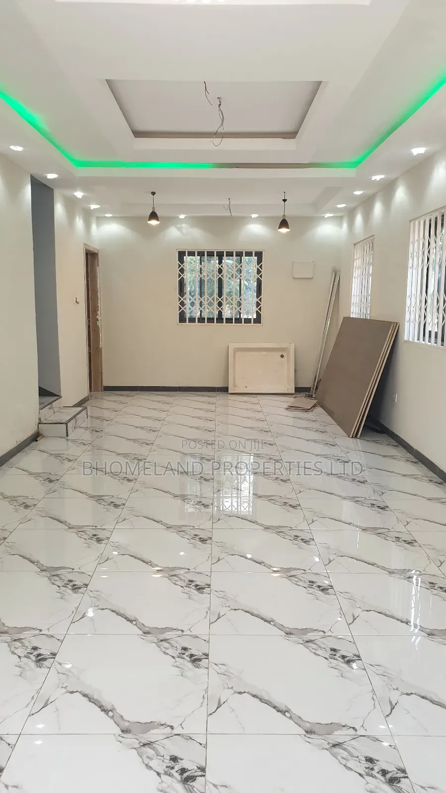 4bdrm House in Tema Community 25 for sale