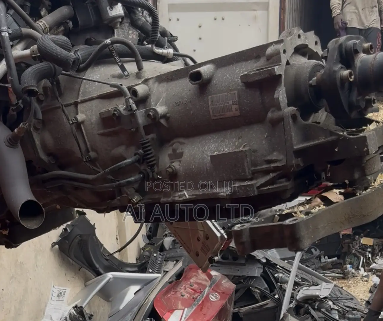 Dodge 3.6L Pentastar V6 Engine With 8-Speed Gearbox