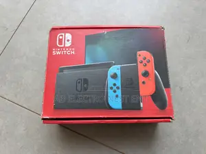 Neat Nintendo Switch With All Accessories and Games Installed