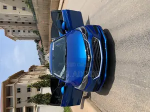 Chevrolet Cruze LT Auto Hatchback 2017 Blue